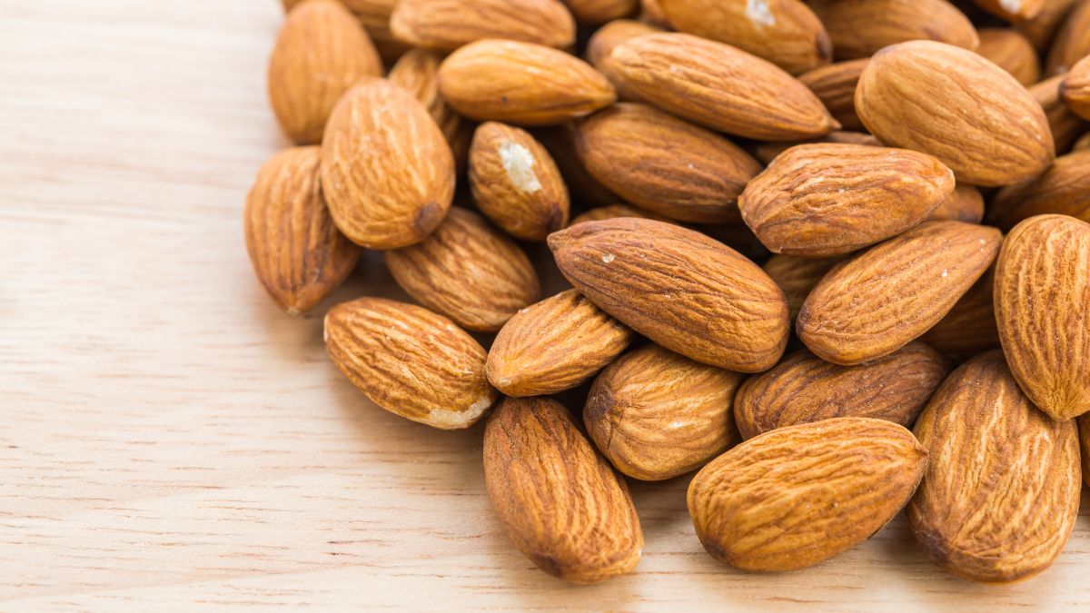 Is Almond Bad for Hypothyroidism? (Expert Answer)