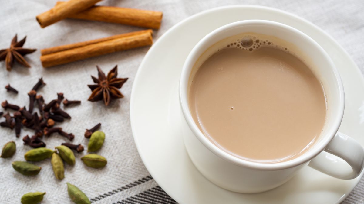 Is Chai Tea Good for Hypothyroidism? (Expert Answer)