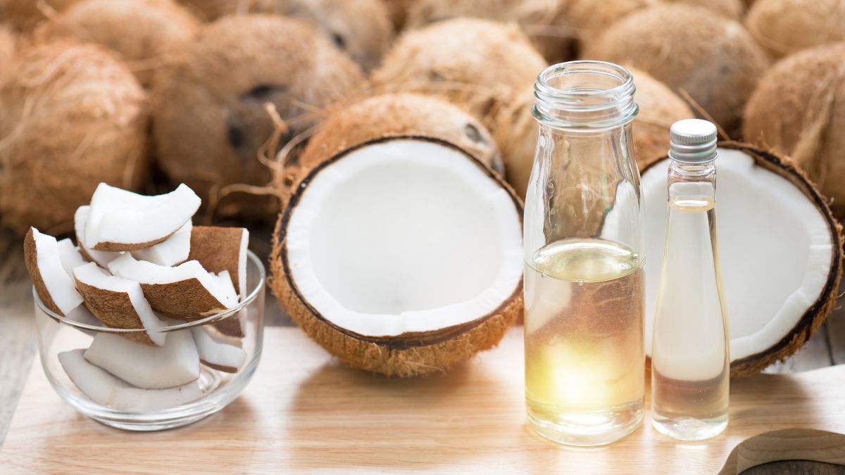 Is Coconut Oil Acidic or Alkaline? (Expert Answer)