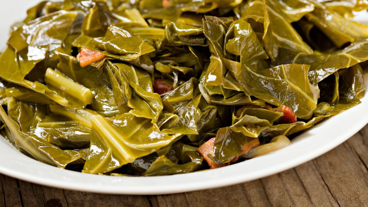 Are Collard Greens Keto Friendly? (Expert Answer)