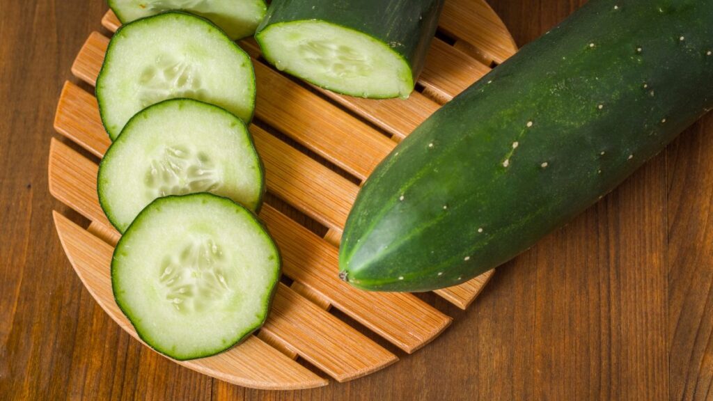 Are Cucumbers Acidic or Alkaline? (Expert Answer)