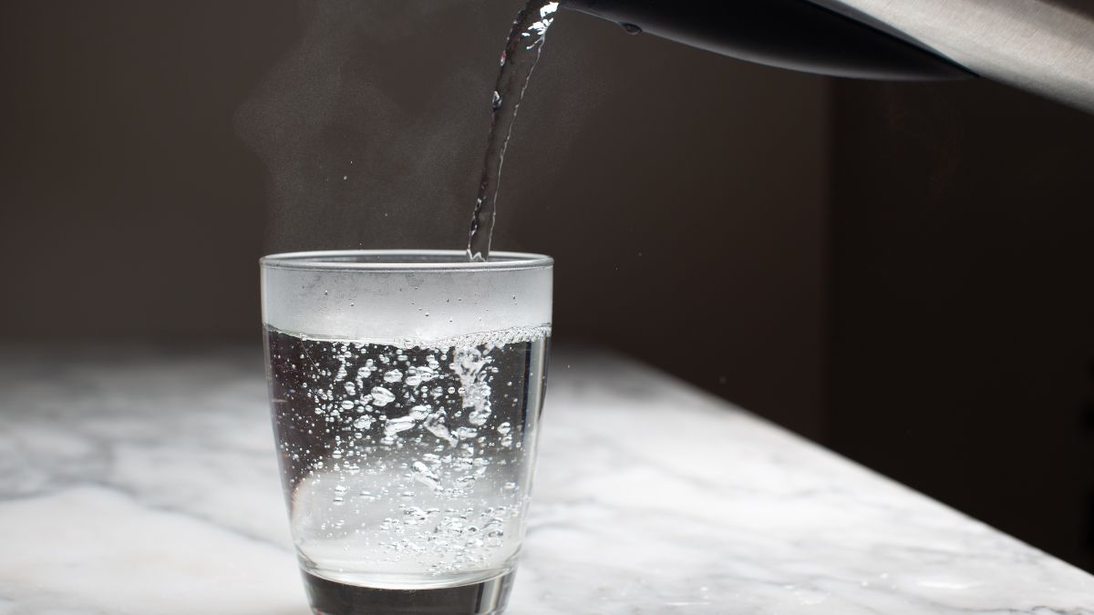 Is Drinking Hot Water Good for High Blood Pressure? (Expert Answer)