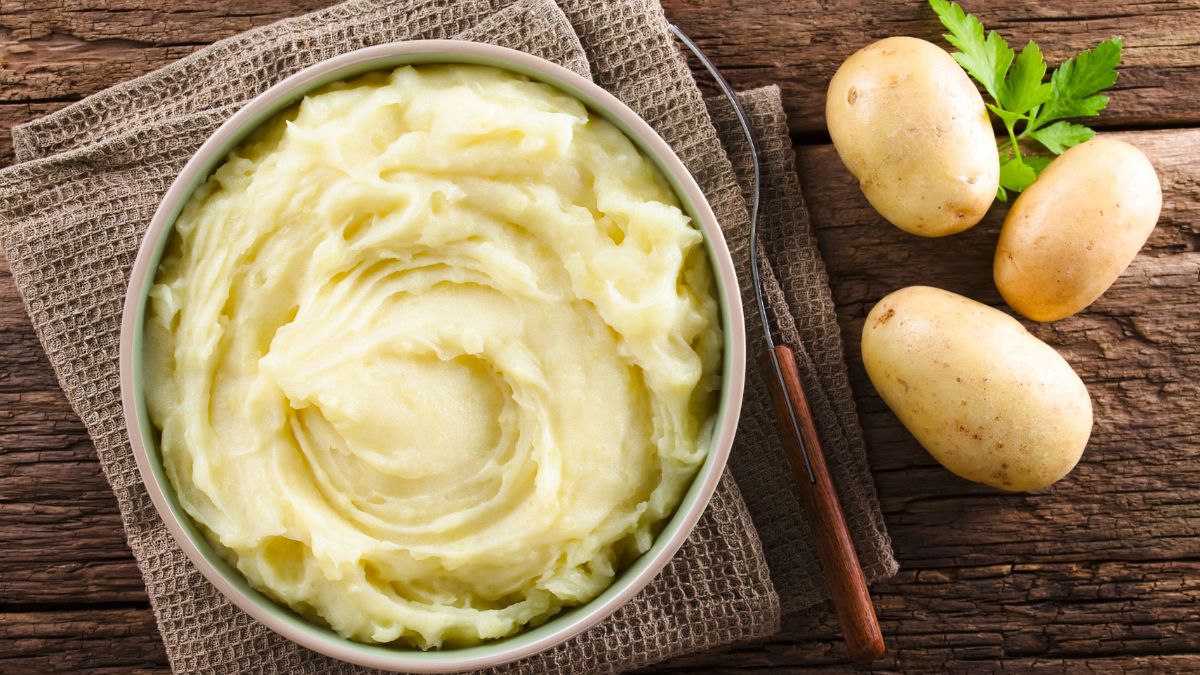 Are Mashed Potatoes Good for Constipation? (Expert Answer)