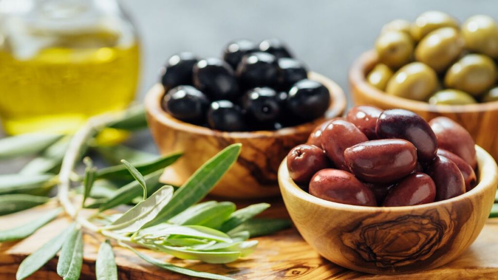 Are Olives Good for Anemia? (Expert Answer)