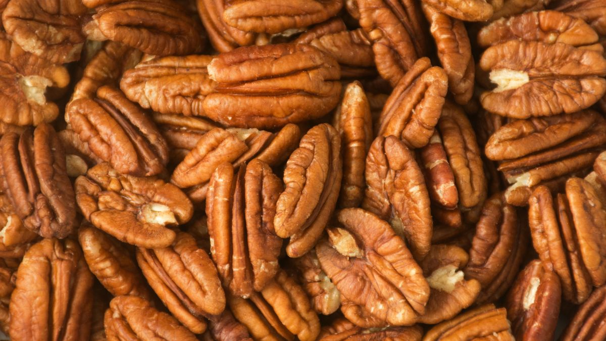 Are Pecans Bad for Gout? (Expert Answer)