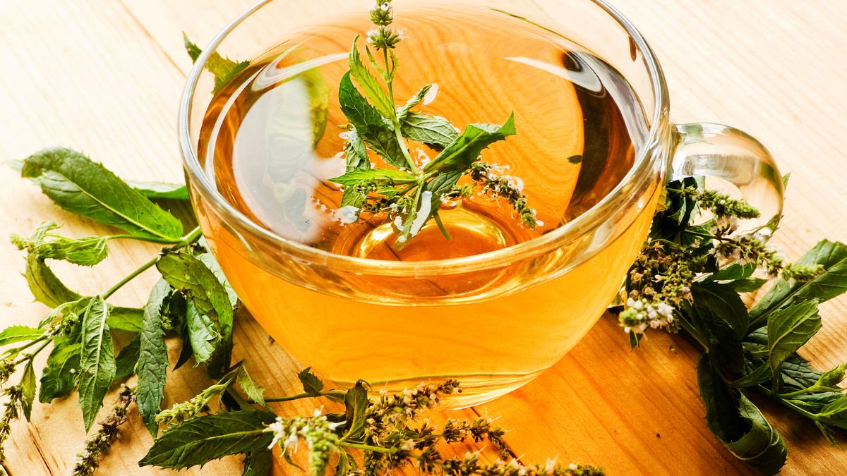 Is Peppermint Tea Good for Constipation? (Expert Answer)