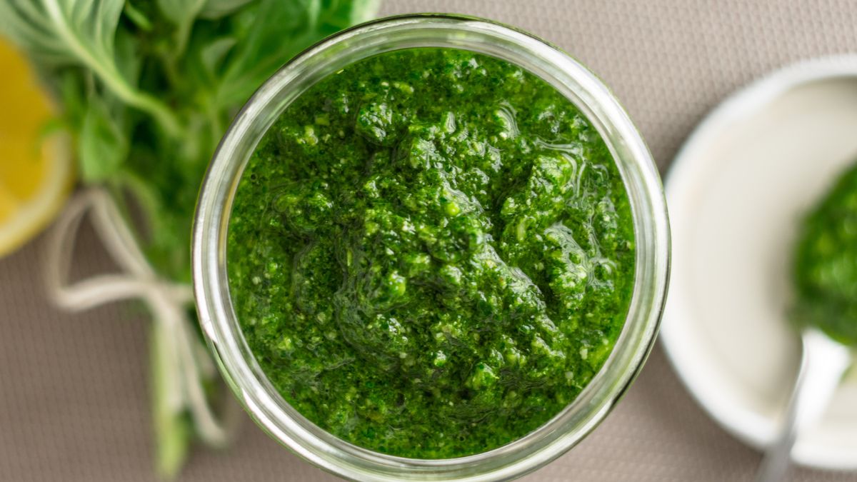 Is Pesto Good for IBS? (Expert Answer)