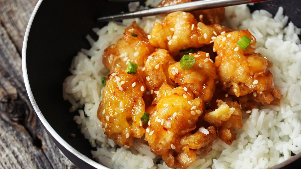 Is Sesame Chicken Good for Weight Loss? (Expert Answer)