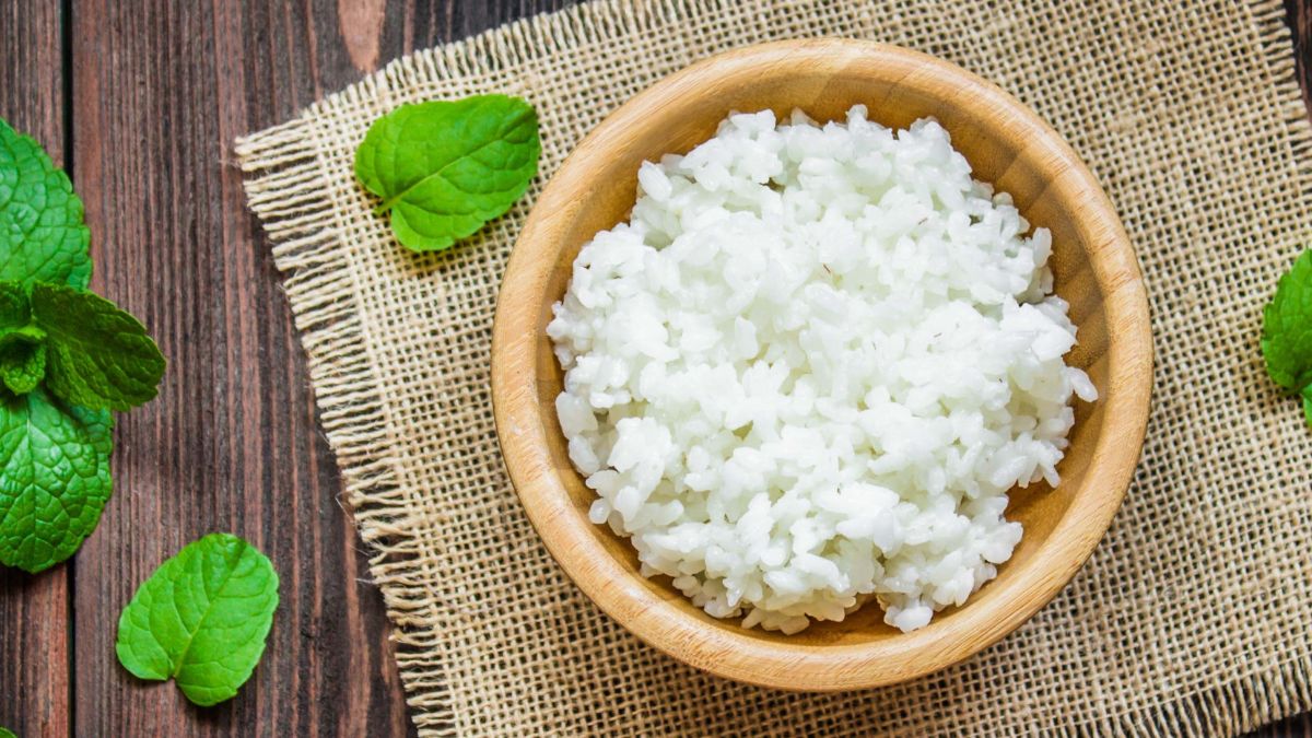 Is White Rice Bad for PCOS? (Expert Answer)
